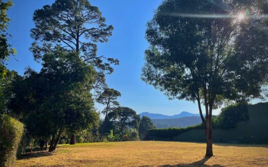 Avandaro residential land