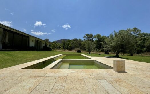 Casa en Venta en Valle de Bravo en El Desarrollo Rancho Dos Rios