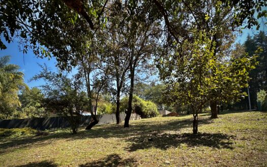 Terreno en Venta en Valle de Bravo, Ubicado en Acatitlán a 10 Min de Avándaro